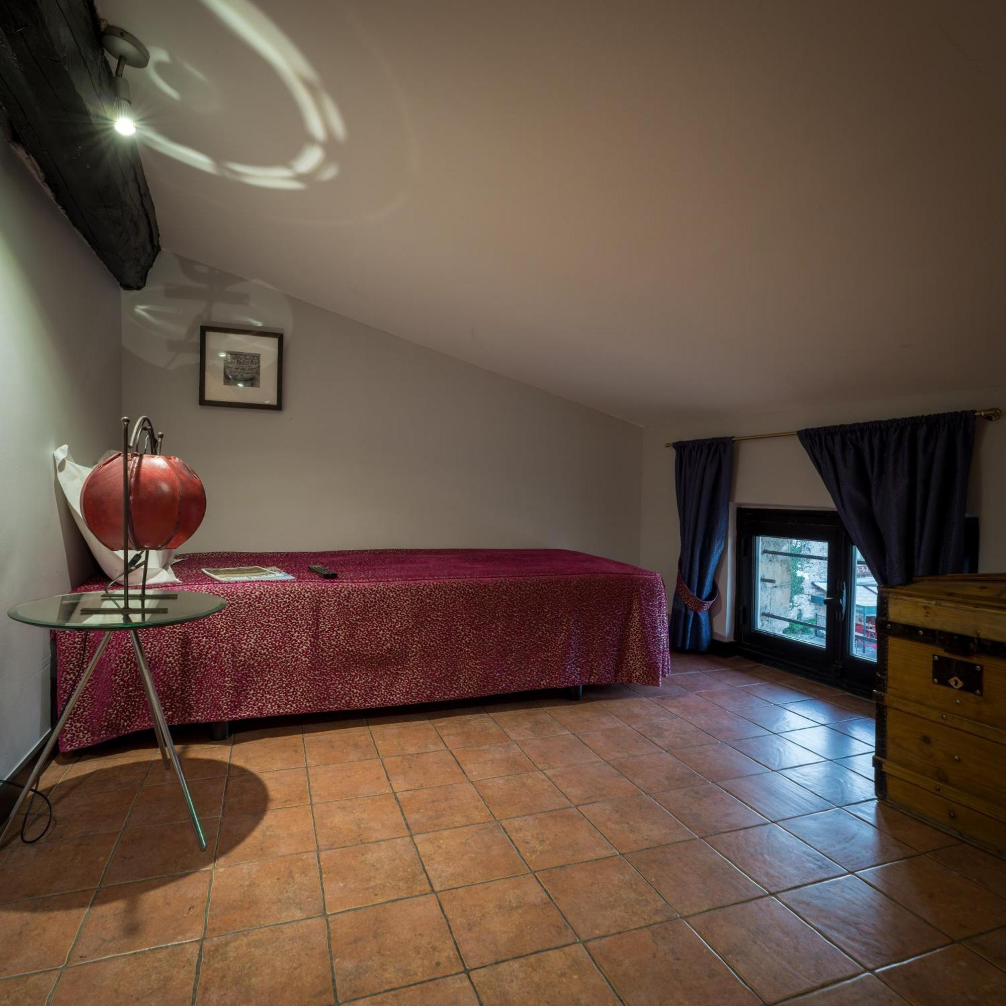 Le Grimaldi Bed & Breakfast Cagnes-sur-Mer Exterior foto